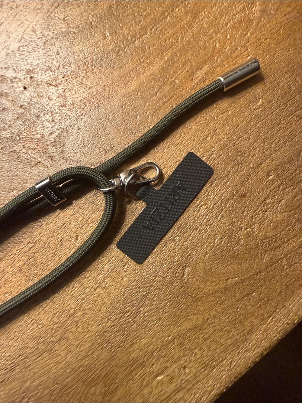 Aritzia Carry It Lanyard